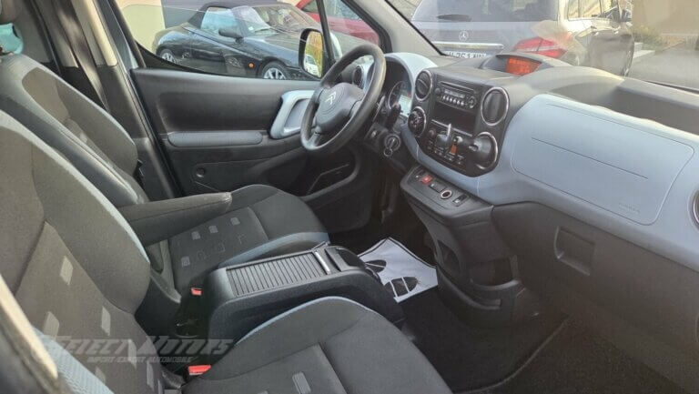 Photos de Citroën Berlingo II 1.6 e-HDi90 XTR 5p