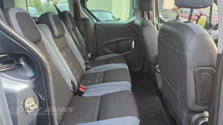 Photos de Citroën Berlingo II 1.6 e-HDi90 XTR 5p