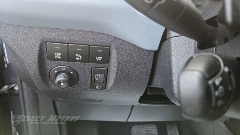 Photos de Citroën Berlingo II 1.6 e-HDi90 XTR 5p