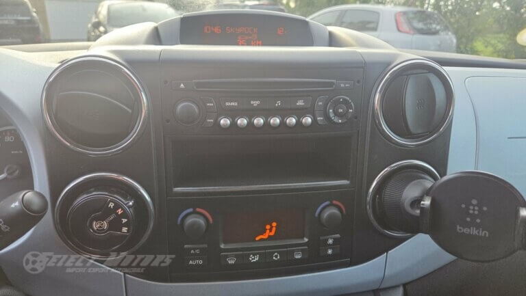 Photos de Citroën Berlingo II 1.6 e-HDi90 XTR 5p