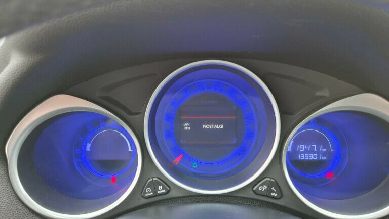 Photos de Citroën DS4 1.6 e-HDi115 Airdream Chic