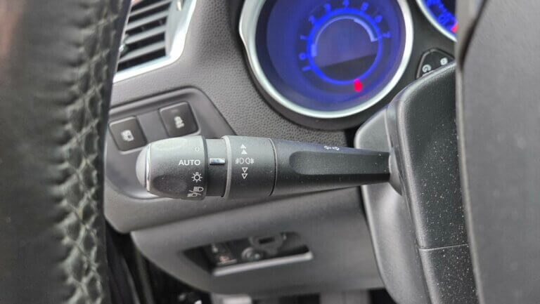 Photos de Citroën DS4 1.6 e-HDi115 Airdream Chic