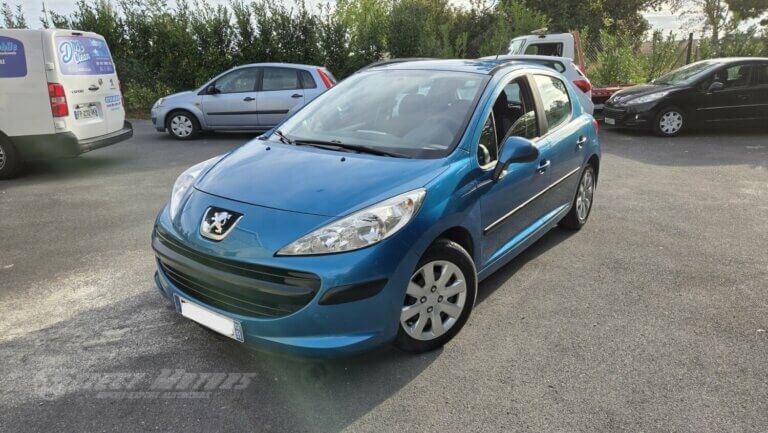 PEUGEOT 207 1.4 HDI 70 STYLE BLUE LION 5P